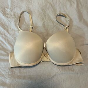Wear Everywhere Push-Up Bra 32C